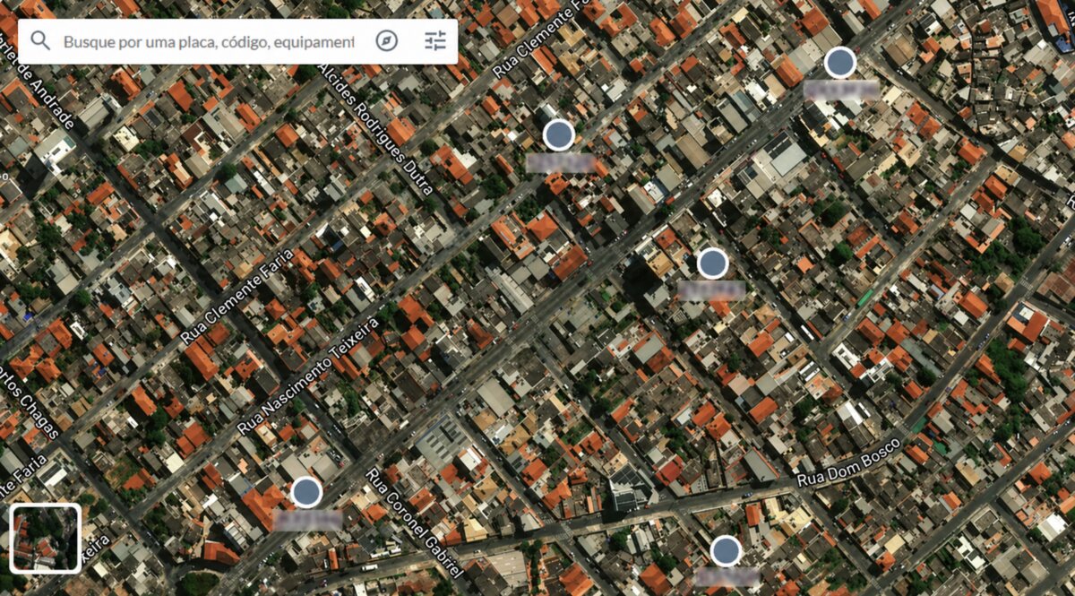 Visualização satélite da plataforma de rastreamento